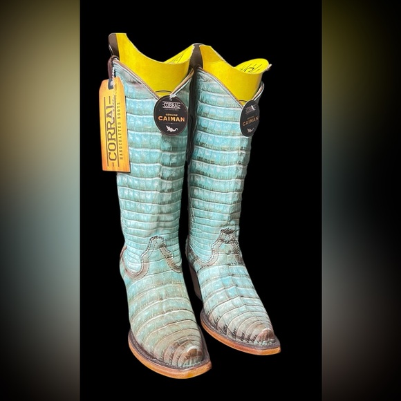 Corral Full Caiman Jade Boot - Picture 2 of 9